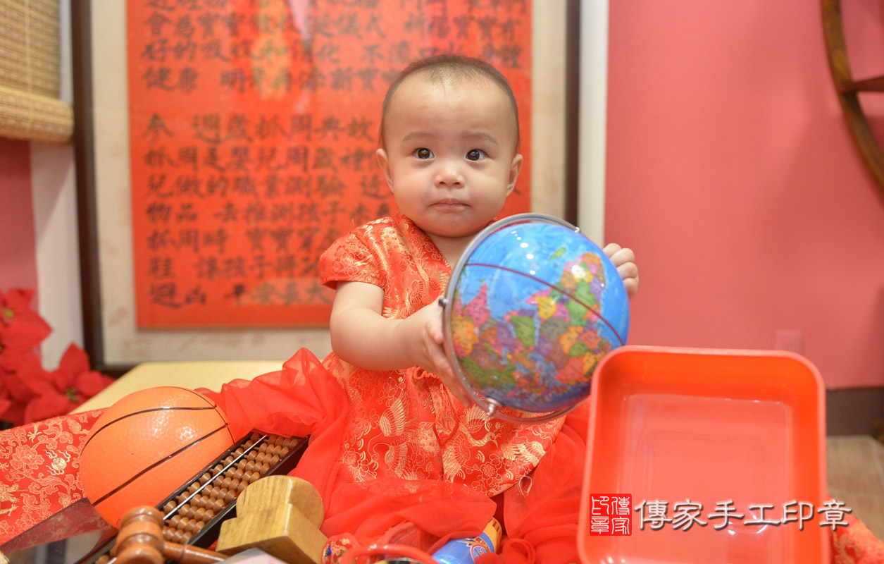 永和區林寶寶古禮抓周：周歲抓周活動和儀式，一切圓滿。照片3