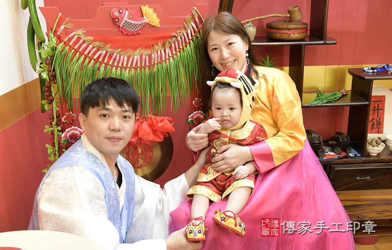 桃園市八德區李寶寶古禮抓周祝福活動: 寶寶周歲抓周活動和儀式，一切圓滿。照片15