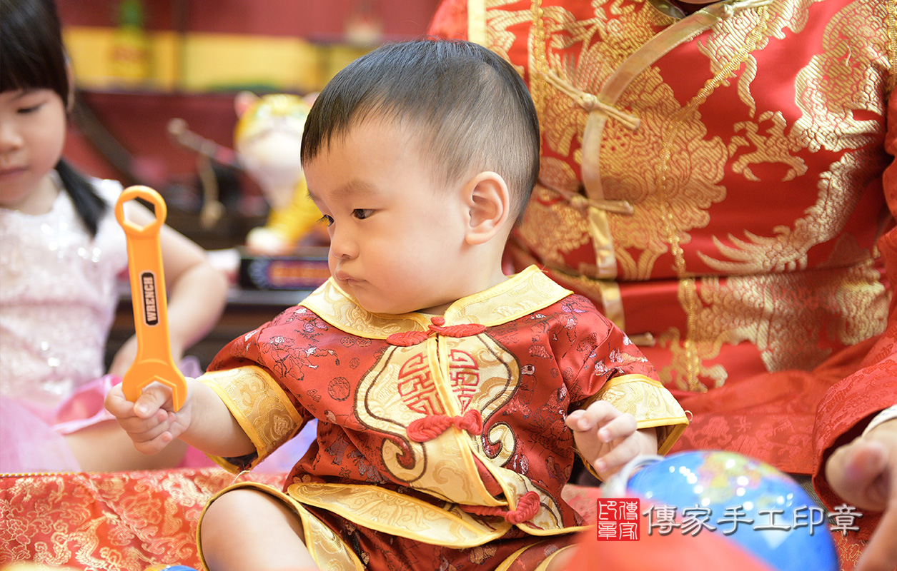 桃園市八德區林寶寶古禮抓周祝福活動:寶寶照。 桃園店抓周。照片3