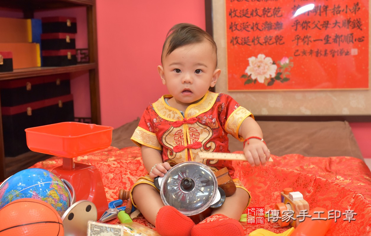 北區塗寶寶古禮抓周：周歲抓周活動和儀式，一切圓滿。照片2