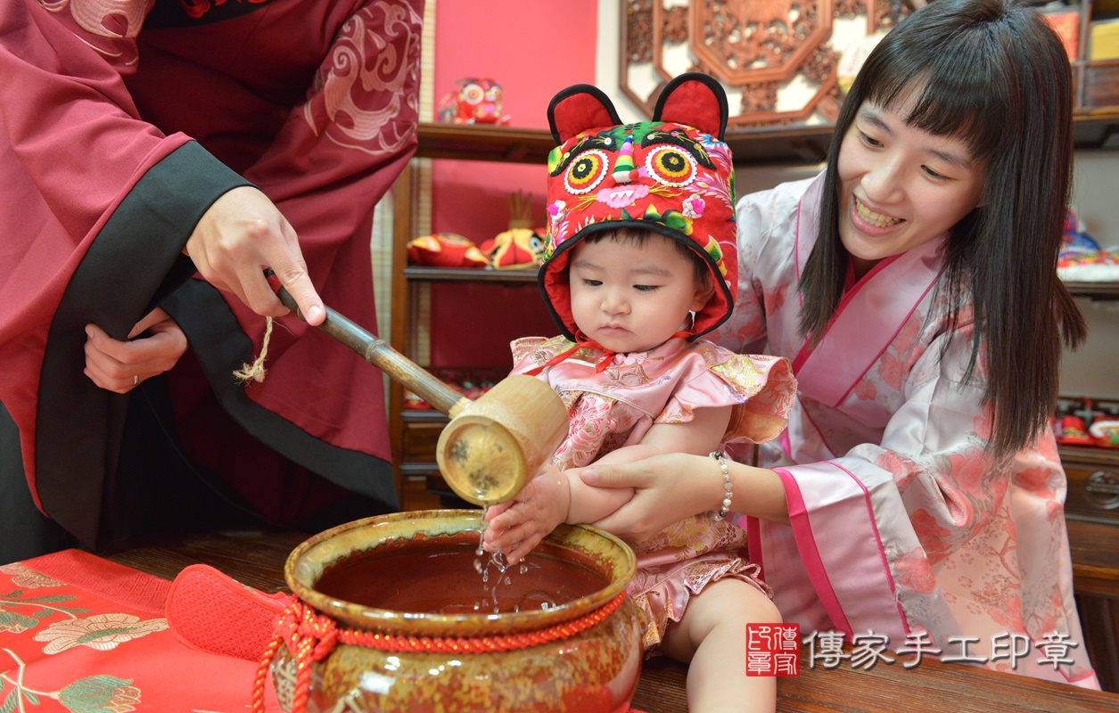 新竹市香山區鄭寶寶古禮抓周祝福活動。2020.08.13 照片15