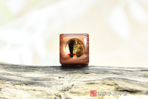 全手工噴砂印章:紅瑪瑙臍帶章實際成品、印章作品分享、紅瑪瑙印章材質介紹。(臍帶印章、肚臍章、肚臍印章,胎毛印章,一圓一方)傳家手工印章新竹店。2021.02.09 全手工噴砂印章:紅瑪瑙臍帶章實際成品、印章作品分享、紅瑪瑙印章材質介紹。(臍帶印章、肚臍章、肚臍印章,胎毛印章,一圓一方)傳家手工印章新竹店。2021.02.09
