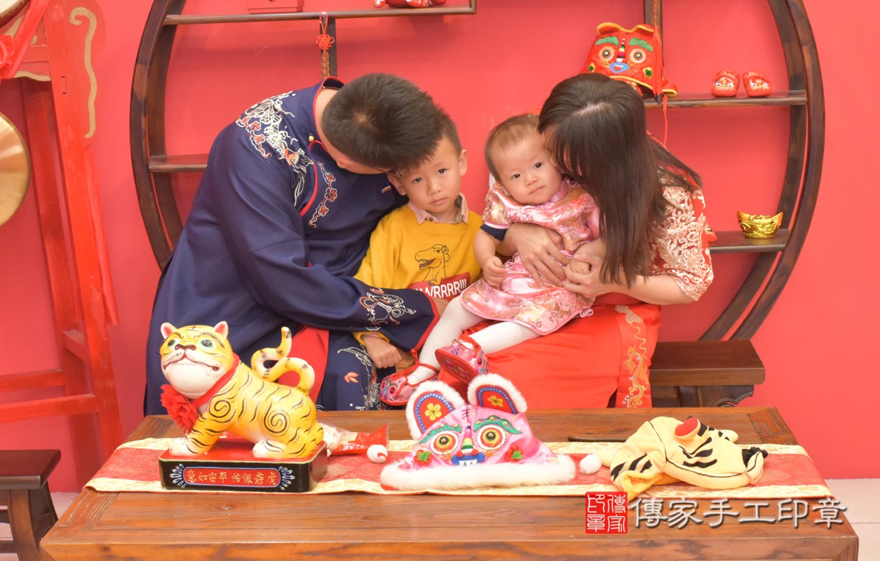 北區劉寶寶古禮抓周：周歲抓周活動和儀式，一切圓滿。照片2
