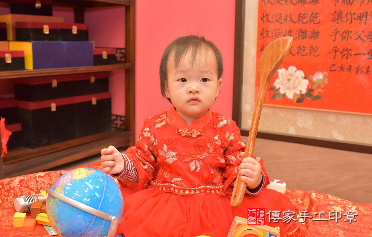 北區粘寶寶古禮抓周：周歲抓周活動和儀式，一切圓滿。照片3