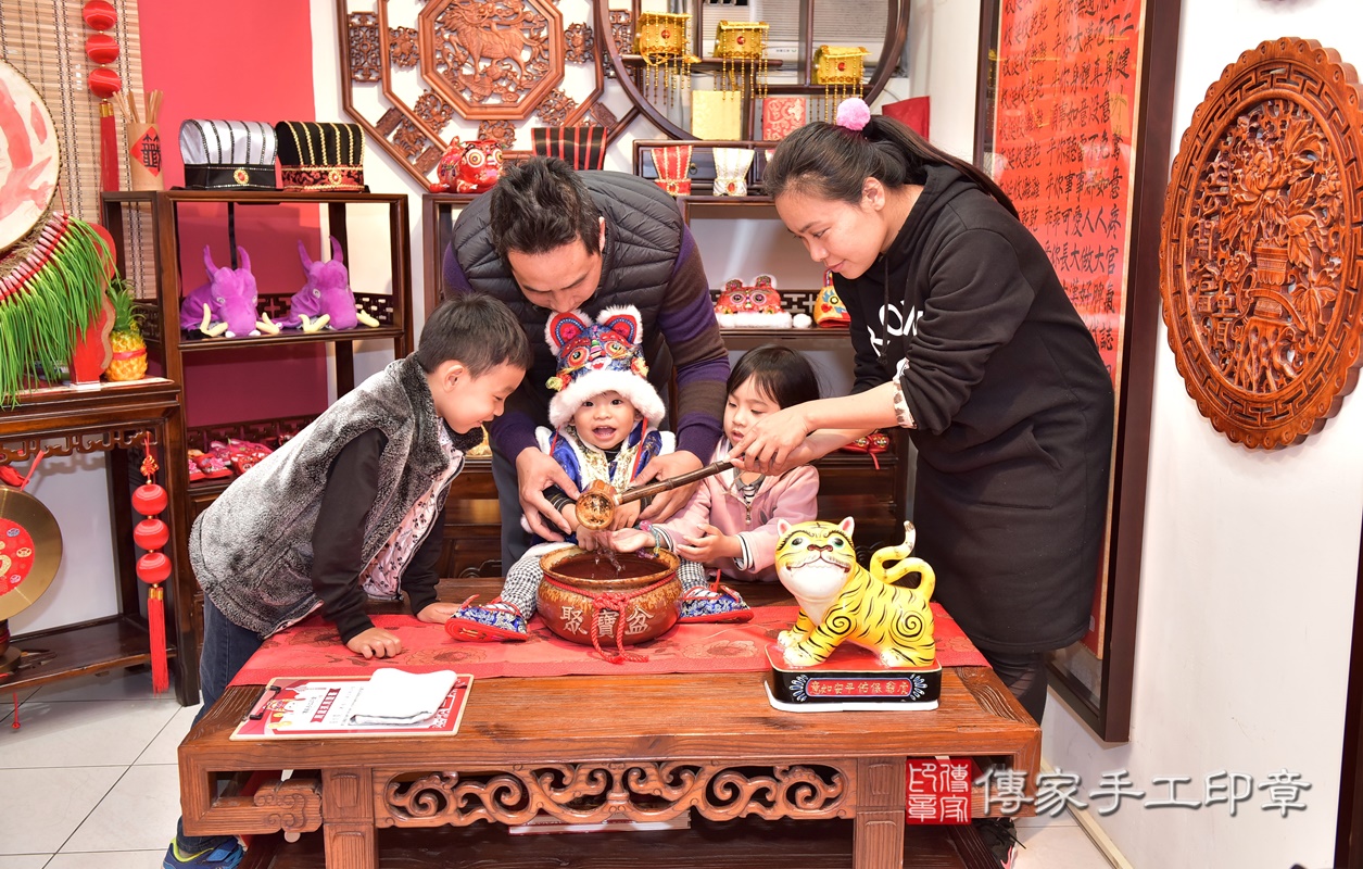 新竹市香山區黃寶寶古禮抓周祝福活動。2021.02.26 照片8