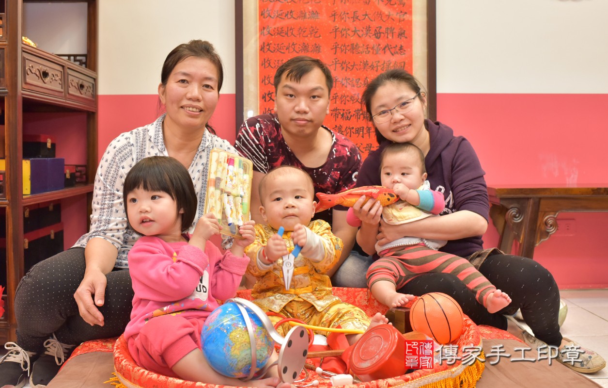 北區陳寶寶古禮抓周：周歲抓周活動和儀式，一切圓滿。照片5