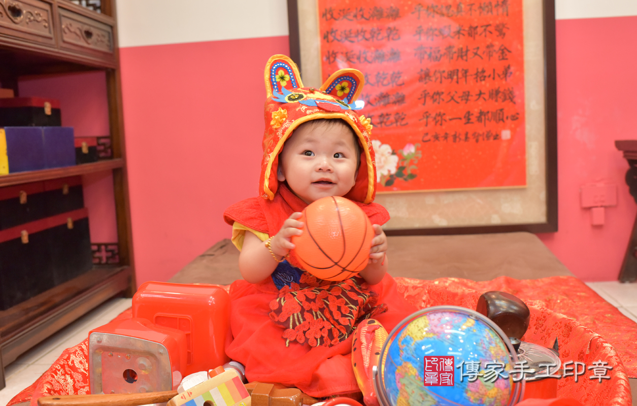 台中市北區張寶寶古禮抓周祝福活動。照片 1