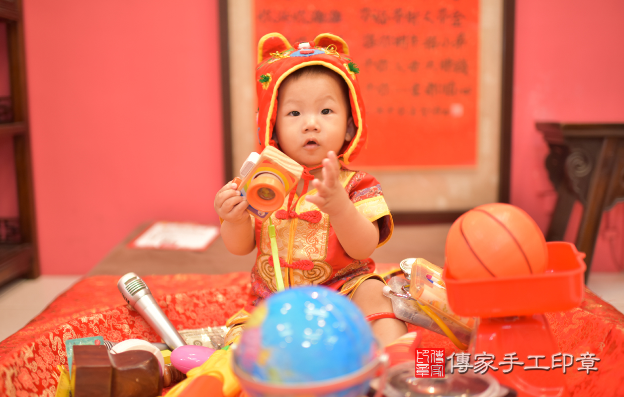 台中市北區張寶寶古禮抓周祝福活動。照片 1