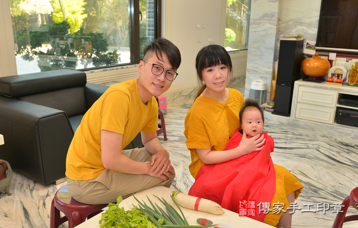 剃頭象徵今天從頭開始、圓圓滿滿喔～