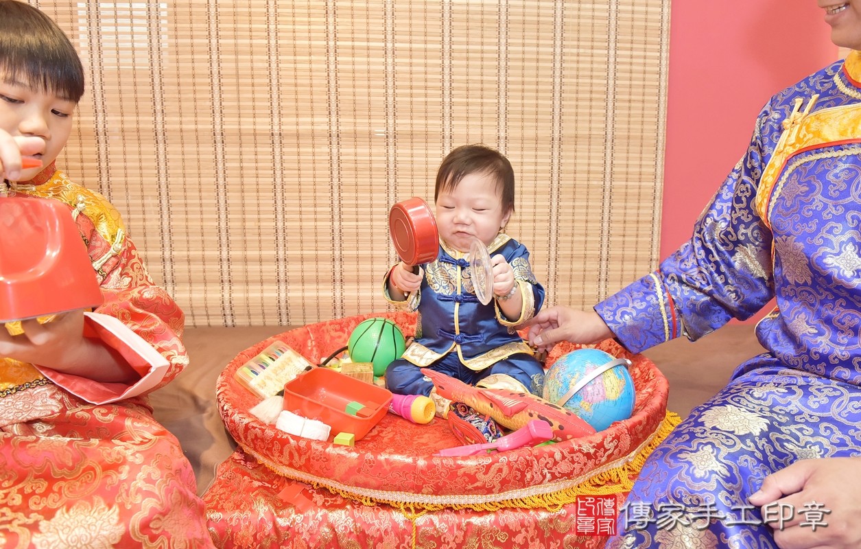 新竹市香山區莊寶寶周歲抓周活動和儀式，一切圓滿。