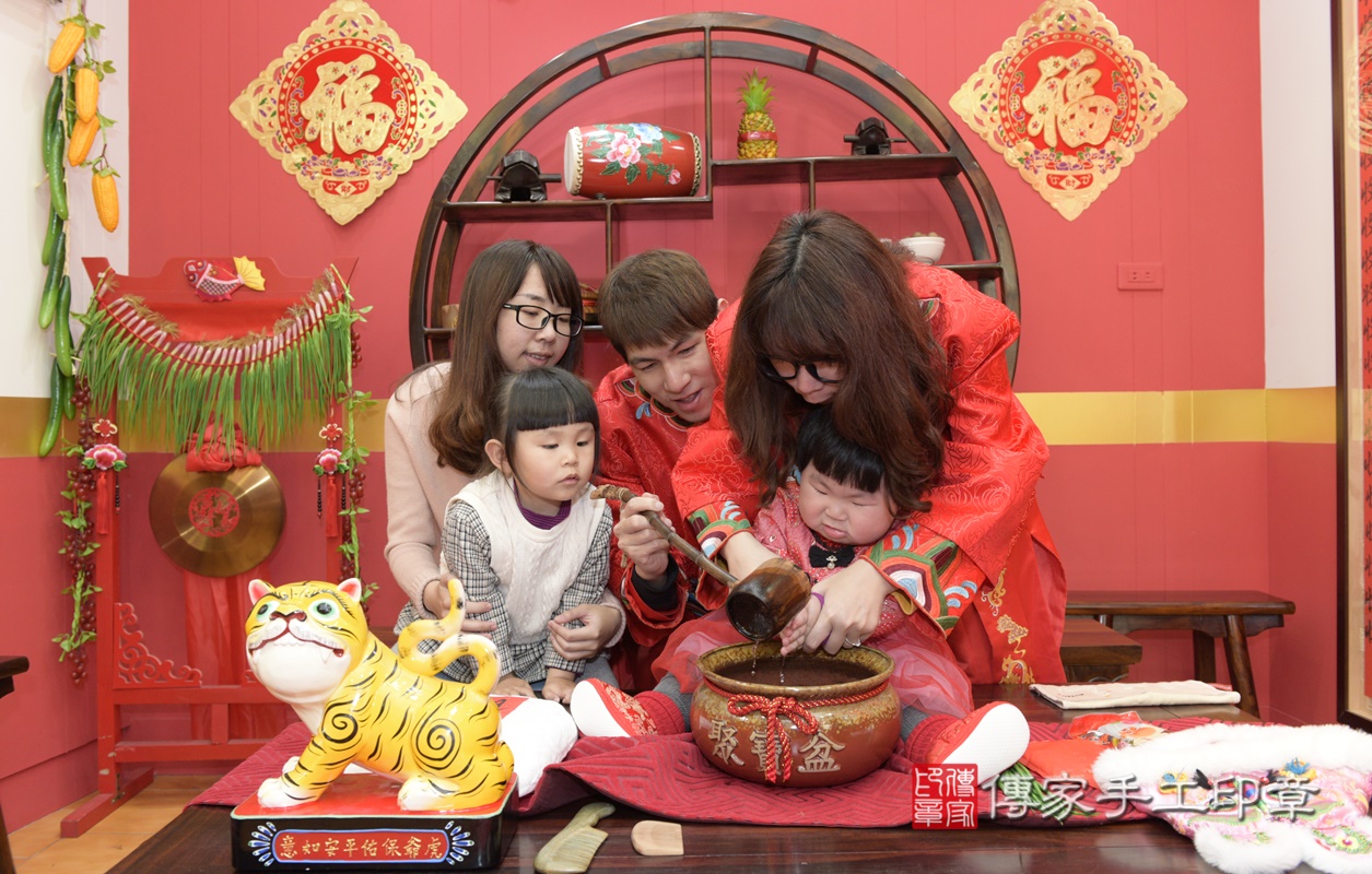 桃園市八德區陳寶寶古禮抓周祝福活動。2021.03.13 照片6