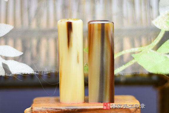 電腦刻印章:赤牛角臍帶章實際成品、印章作品分享、赤牛角印章材質介紹。(臍帶印章、肚臍章、肚臍印章,胎毛印章,一圓一方)傳家手工印章桃園店。2021.09.24 電腦刻印章:赤牛角臍帶章實際成品、印章作品分享、赤牛角印章材質介紹。(臍帶印章、肚臍章、肚臍印章,胎毛印章,一圓一方)傳家手工印章桃園店。2021.09.24