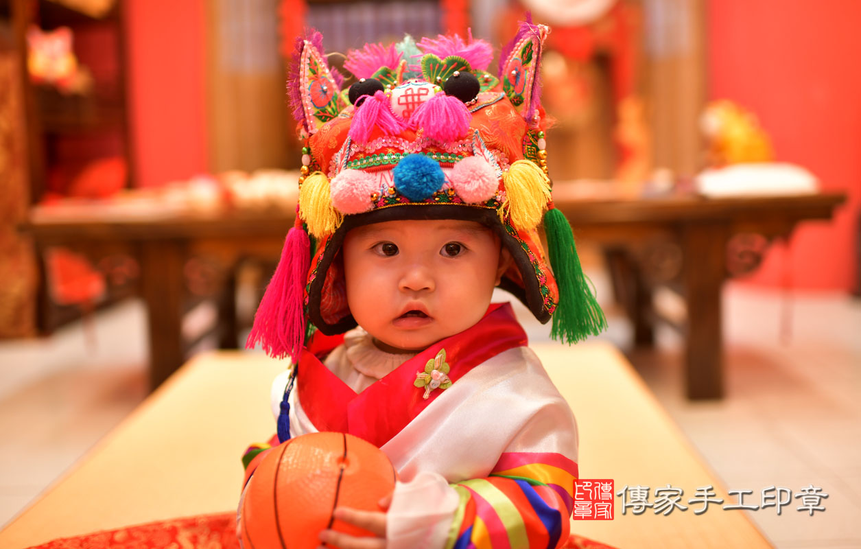 鳳山區蕭寶寶周歲抓周活動和儀式，一切圓滿。