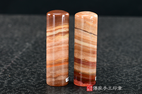 傳家手工印章實際成品: 彩虹瑪瑙(第四級,頂級手鐲料珠寶拋光工藝):開運印章、臍帶印章7 傳家手工印章實際成品: 彩虹瑪瑙(第四級,頂級手鐲料珠寶拋光工藝):開運印章、臍帶印章7