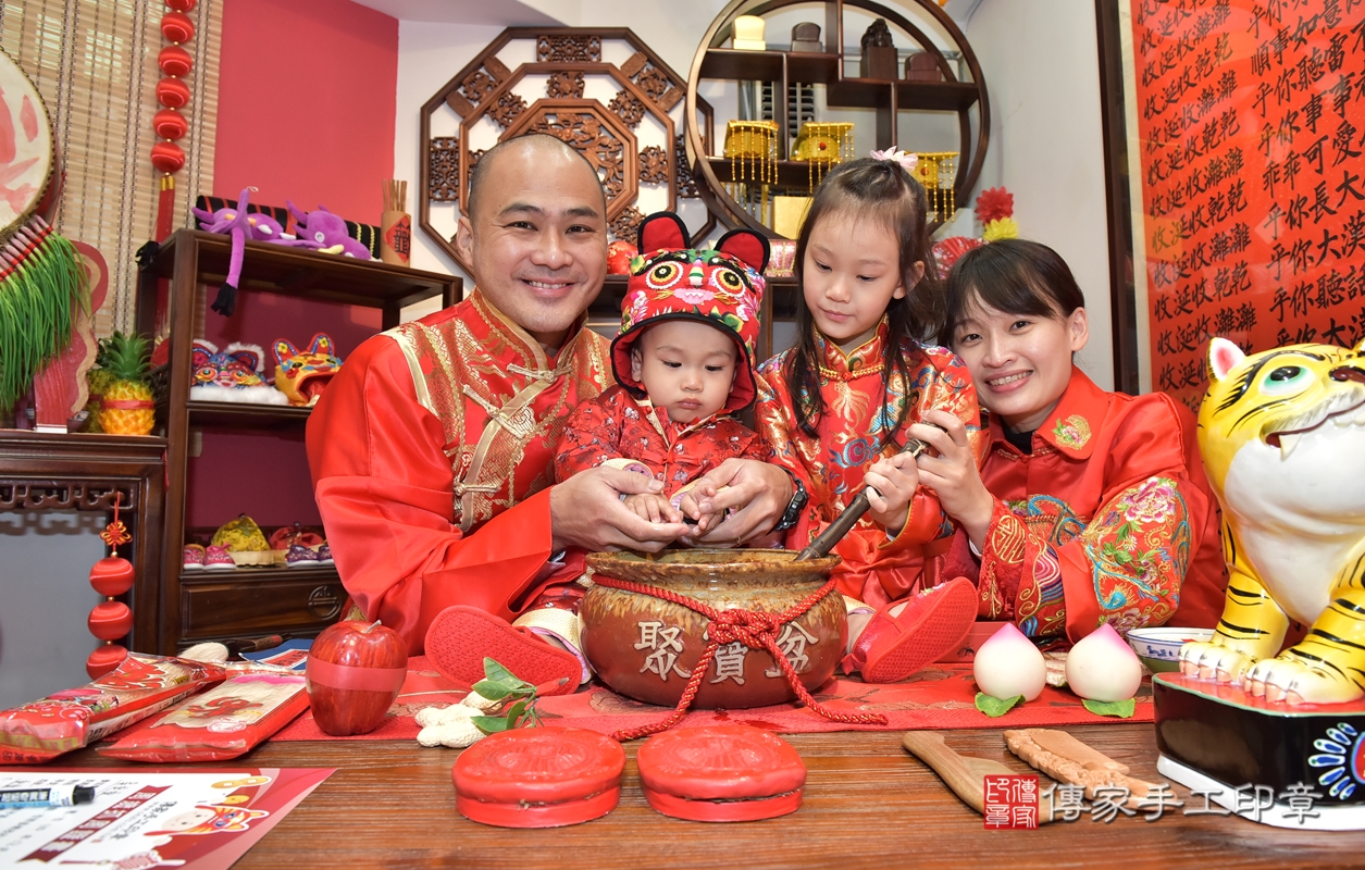 新竹市香山區吳寶寶古禮抓周祝福活動。2021.12.28 照片7