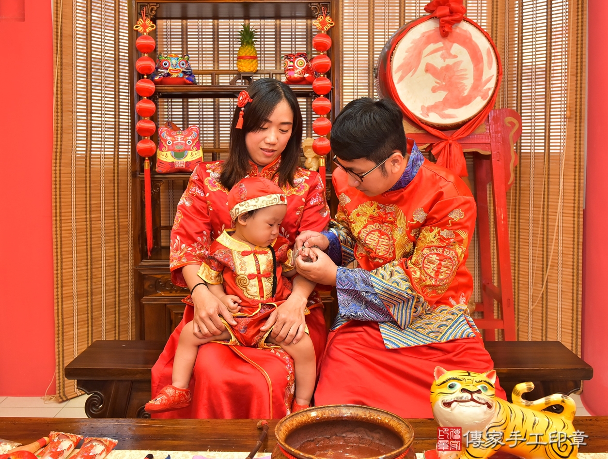 高雄市鳳山區許寶寶古禮抓周祝福活動。2022.04.17 照片7
