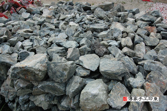 客製化訂做廟章、神明印章實際成品、印章作品分享、東菱玉印章材質介紹。（神明印章、廟章）傳家手工印章高雄店。2022.10.28