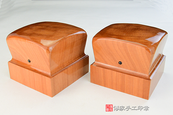 傳家手工印章實際成品:頂級越南桃木官帽造型:廟章、神明印章、大印章5 傳家手工印章實際成品:頂級越南桃木官帽造型:廟章、神明印章、大印章5