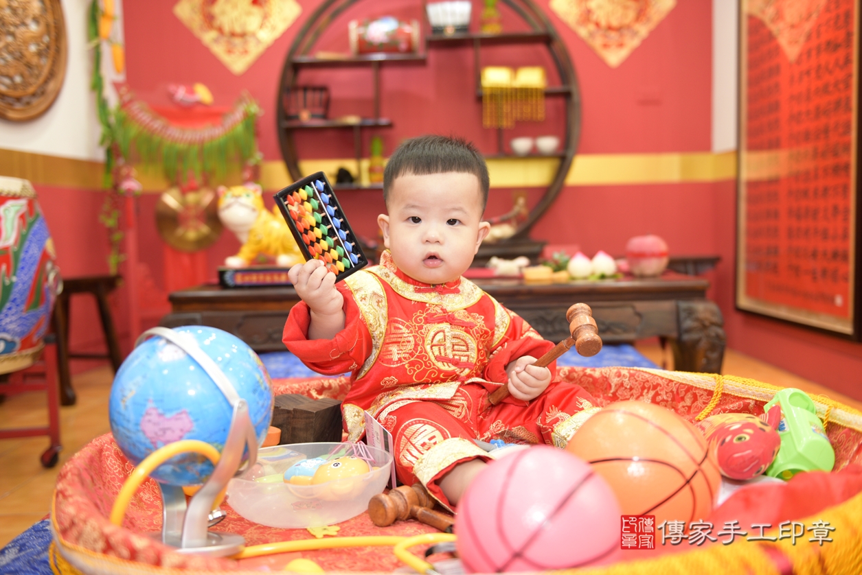 桃園市八德區蕭寶寶古禮抓周祝福活動。2021.08.08 照片10