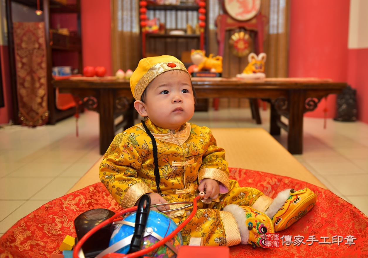 高雄市鳳山區蔡寶寶古禮抓周祝福活動。2022.06.19 照片10