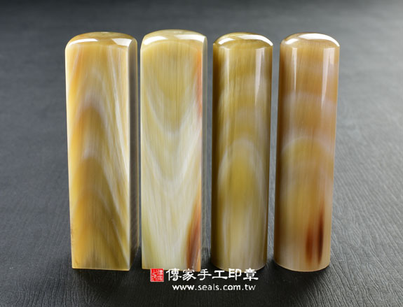 1686764316207228.jpg 頂級南非白皙透絲赤牛角.jpg