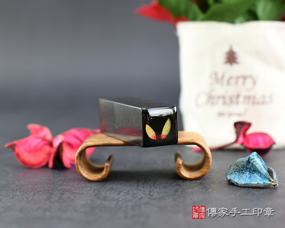 入水即沉、上等檀木!黑檀木個人印章 黑檀木開運印章(傳家印章台中店113.1.22) 入水即沉、上等檀木!黑檀木個人印章 黑檀木開運印章(傳家印章台中店113.1.22)