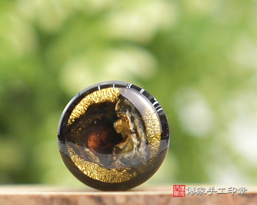 掌握權力的豹紋黑檀~豹紋黑檀臍帶章.豹紋黑檀閣人章(傳家手工 印章桃園113.2.1. ) 掌握權力的豹紋黑檀~豹紋黑檀臍帶章.豹紋黑檀閣人章(傳家手工 印章桃園113.2.1. )