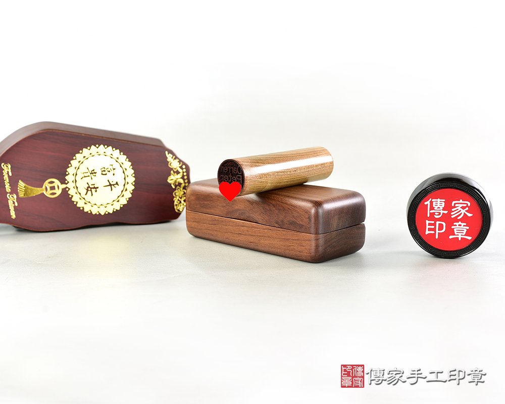 台灣肖楠木、台灣肖楠木、台灣肖楠木銀行印鑑、台灣肖楠木印鑑.台灣肖楠木臍帶印章 傳家手工印章(桃園113.2.18) 台灣肖楠木、台灣肖楠木、台灣肖楠木銀行印鑑、台灣肖楠木印鑑.台灣肖楠木臍帶印章 傳家手工印章(桃園113.2.18)