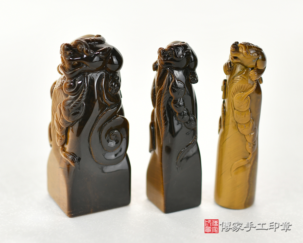 頂級南非黃虎眼石神獸雕刻貔貅:公司開運大小章 頂級南非黃虎眼石神獸雕刻貔貅:公司開運大小章