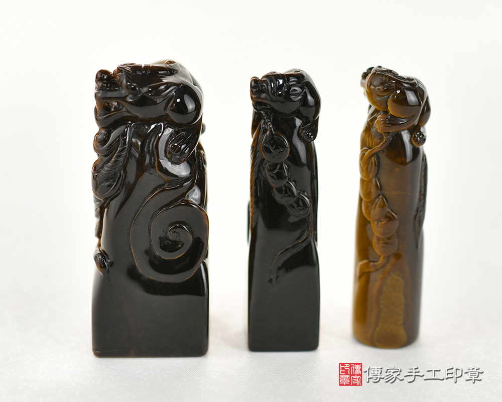 頂級南非黃虎眼石神獸雕刻貔貅:公司開運大小章 頂級南非黃虎眼石神獸雕刻貔貅:公司開運大小章