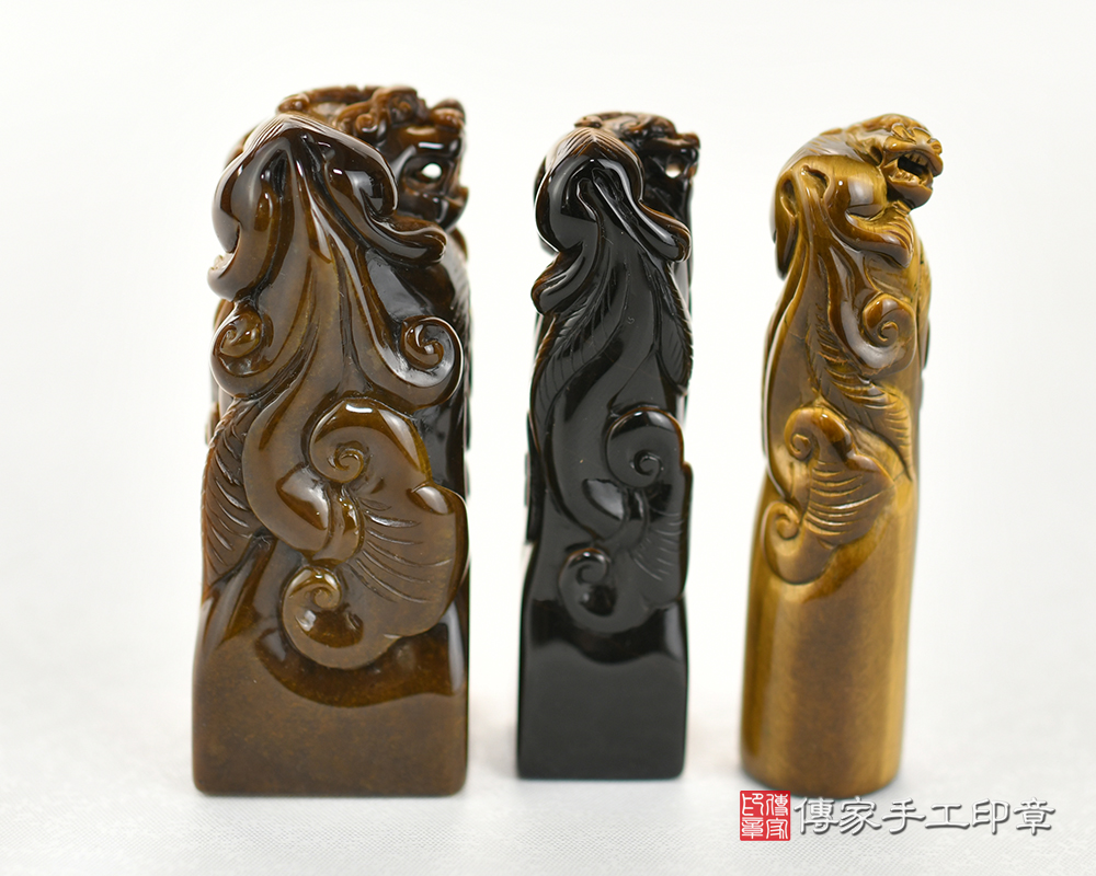 頂級南非黃虎眼石神獸雕刻貔貅:公司開運大小章 頂級南非黃虎眼石神獸雕刻貔貅:公司開運大小章