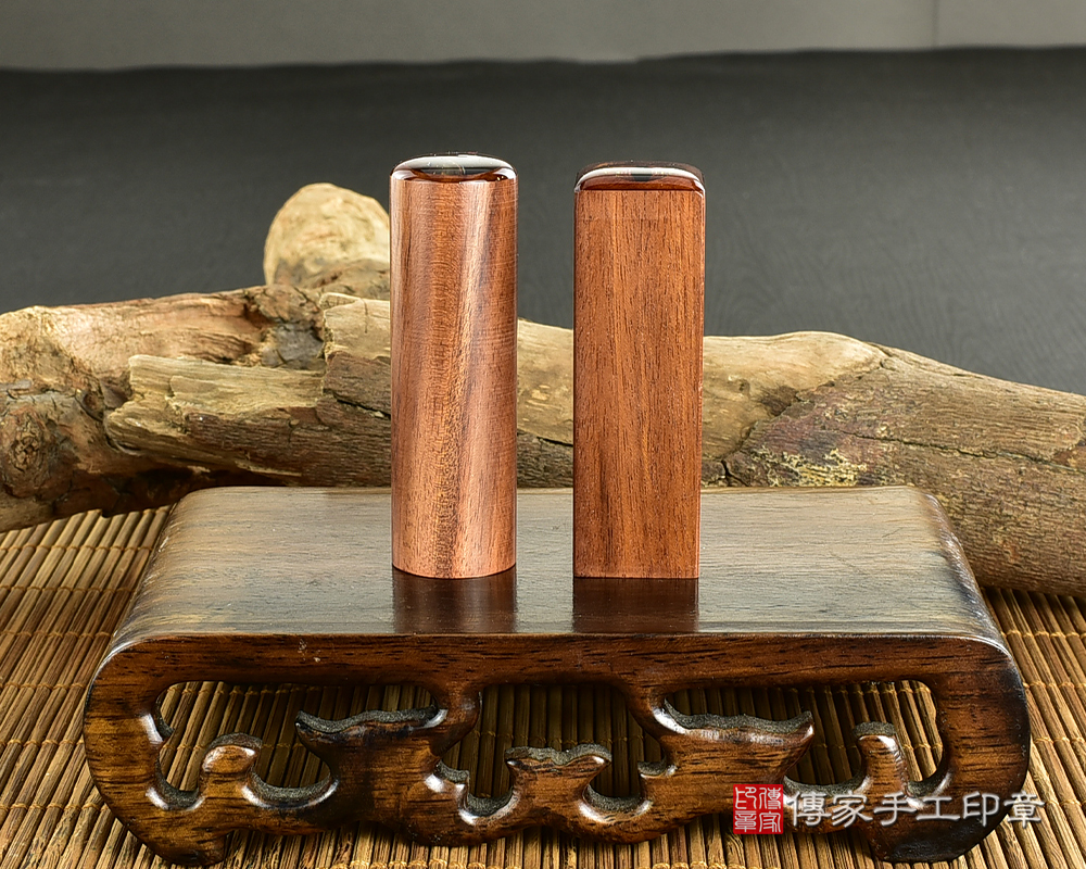 紅紫檀木 肚臍章 胎毛印章 傳家手工印章 高雄店113.3.7 紅紫檀木 肚臍章 胎毛印章 傳家手工印章 高雄店113.3.7
