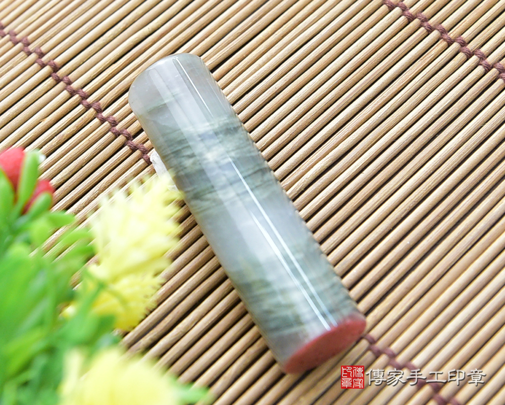 長壽穩重的象徵 綠髮彩玉-傳家手工印章 桃園店 113.4.2 長壽穩重的象徵 綠髮彩玉-傳家手工印章 桃園店 113.4.2