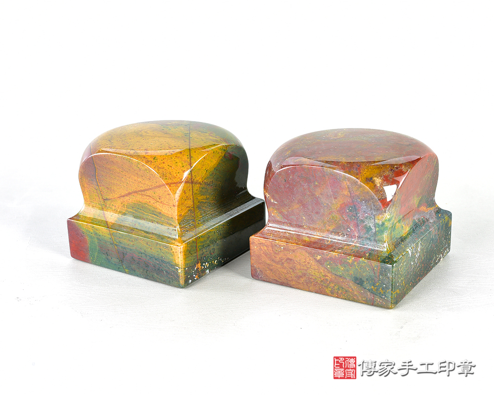 頂級巴西水草玉(紅黃綠三彩):廟章、神明印章、大印章 頂級巴西水草玉(紅黃綠三彩):廟章、神明印章、大印章