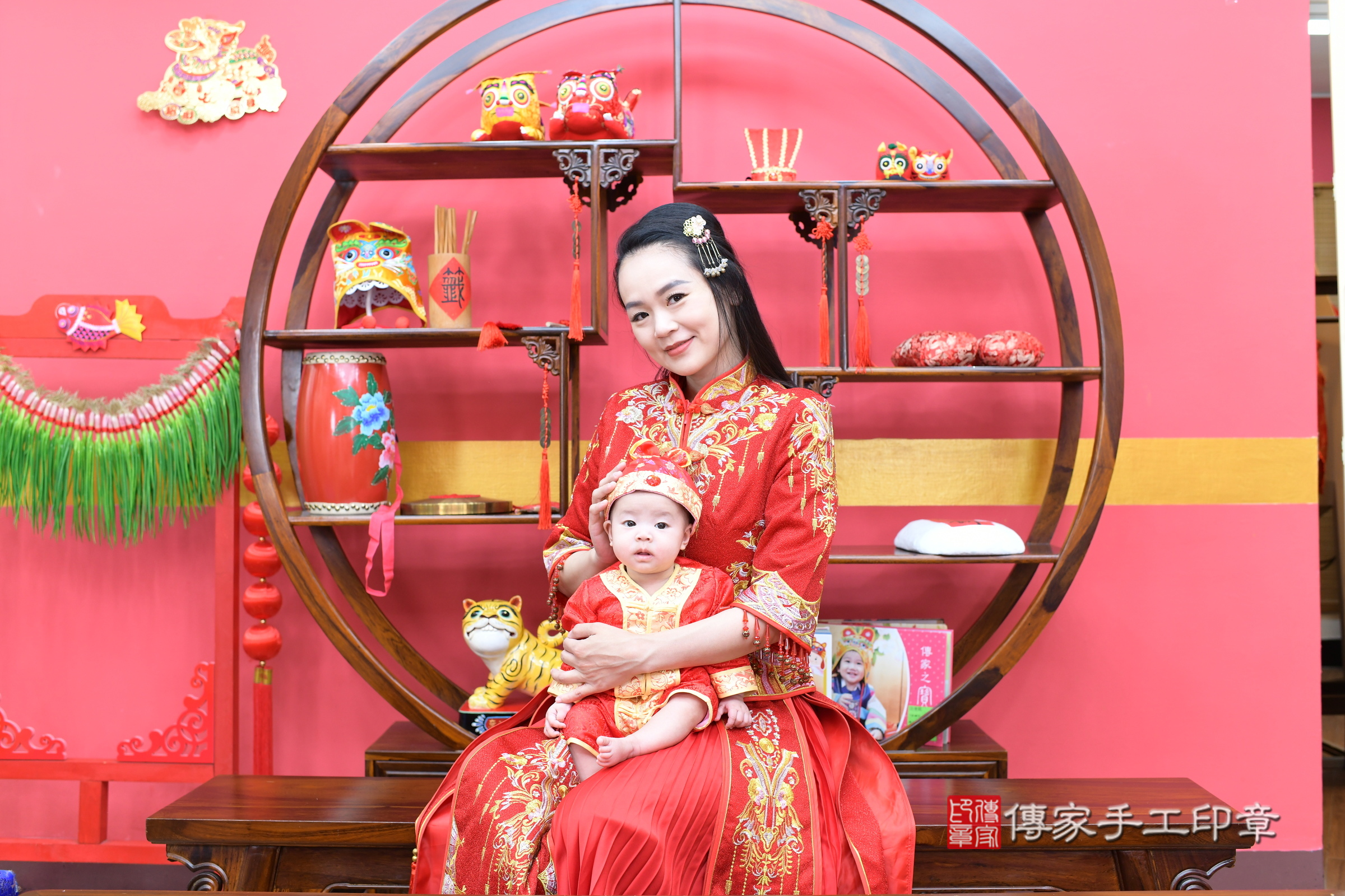 新北市永和區霈霈寶寶收涎推薦：傳家新北店收涎中國風會場，嬰兒古禮收涎收口水流程儀式、收涎吉祥話、收涎餅乾、收涎拍照。收涎證書。2024.6.10，照片2