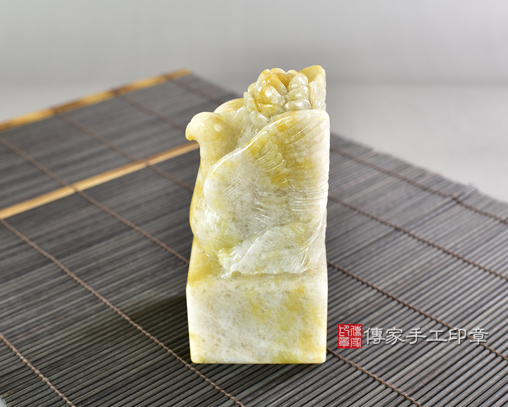 頂級新疆黃玉精雕牡丹鳳凰廟章:廟章、神明印章、大印章 頂級新疆黃玉精雕牡丹鳳凰廟章:廟章、神明印章、大印章