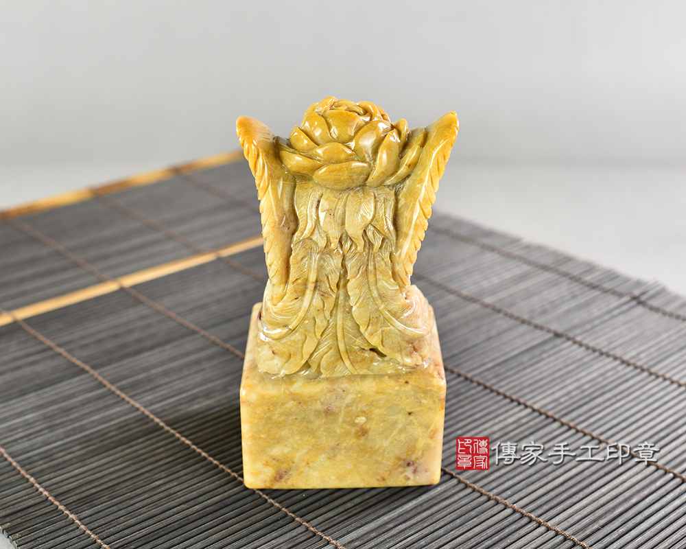 頂級新疆黃玉精雕牡丹鳳凰廟章:廟章、神明印章、大印章 頂級新疆黃玉精雕牡丹鳳凰廟章:廟章、神明印章、大印章