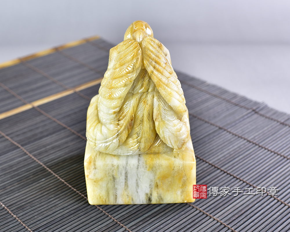頂級新疆黃玉精雕鳳凰廟章:廟章、神明印章、大印章 頂級新疆黃玉精雕鳳凰廟章:廟章、神明印章、大印章