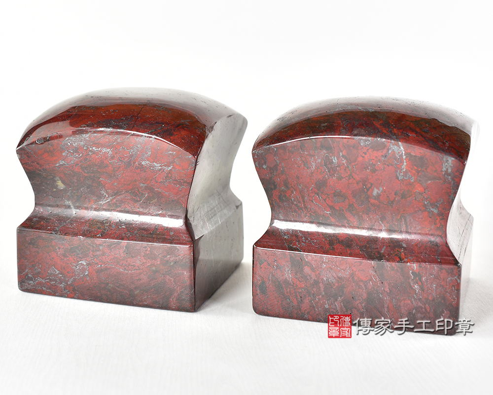 頂級中國紅礦雞血玉官帽造型:廟章、神明印章、大印章 頂級中國紅礦雞血玉官帽造型:廟章、神明印章、大印章