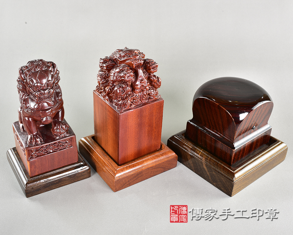 實木底座大合照(不包含印章) 實木底座大合照(不包含印章)