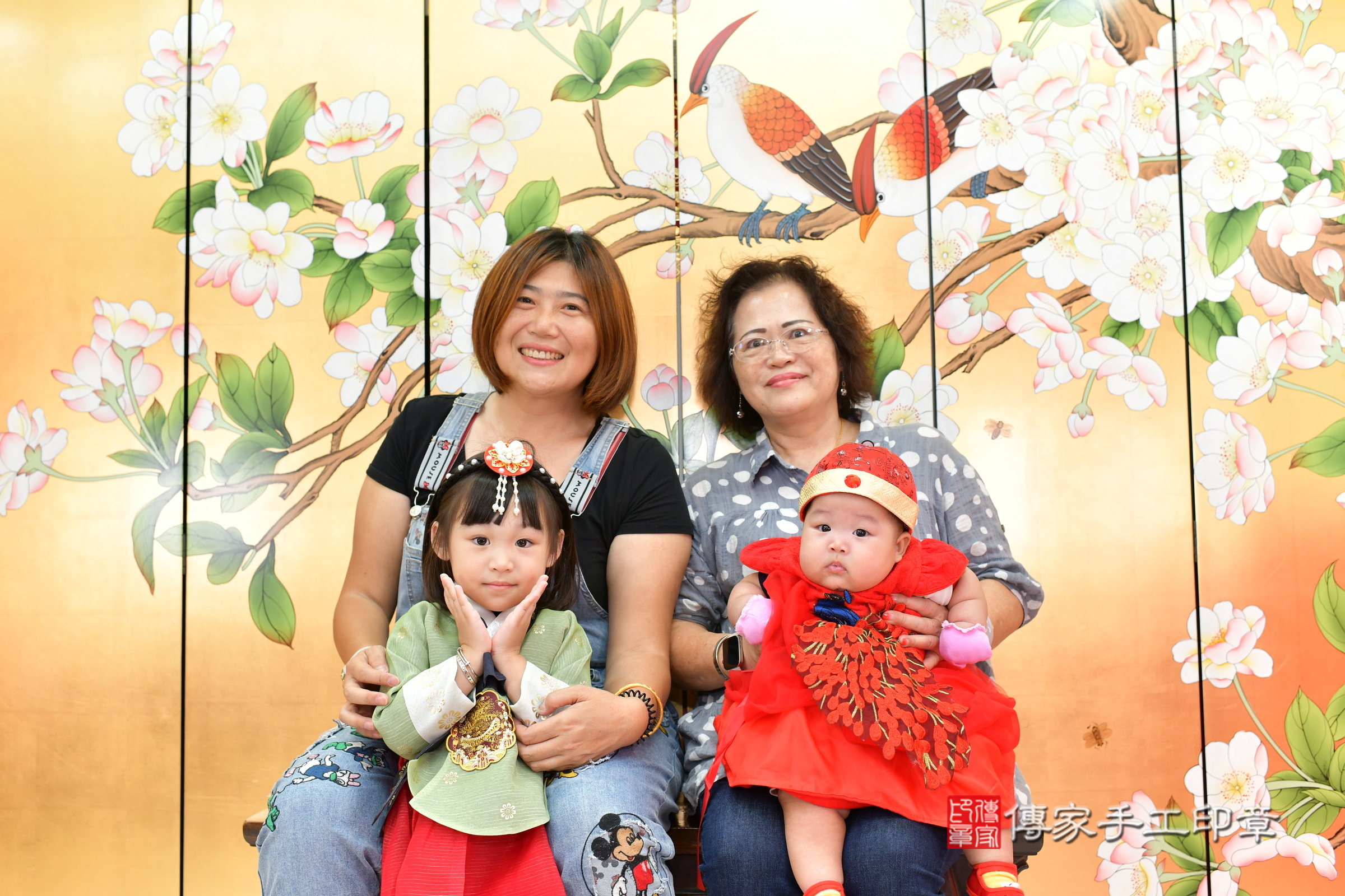 台中市北區卉卉寶寶收涎推薦：傳家台中店收涎中國風會場，嬰兒古禮收涎收口水流程儀式、收涎吉祥話、收涎餅乾、收涎拍照。收涎證書。2024.11.17，照片5