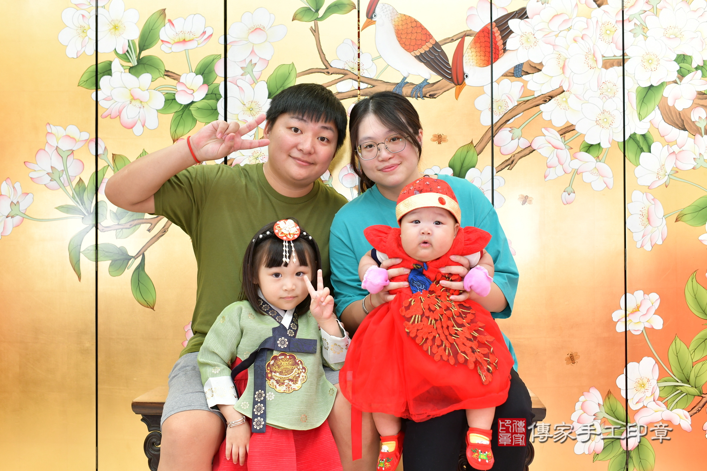 台中市北區卉卉寶寶收涎推薦：傳家台中店收涎中國風會場，嬰兒古禮收涎收口水流程儀式、收涎吉祥話、收涎餅乾、收涎拍照。收涎證書。2024.11.17，照片3