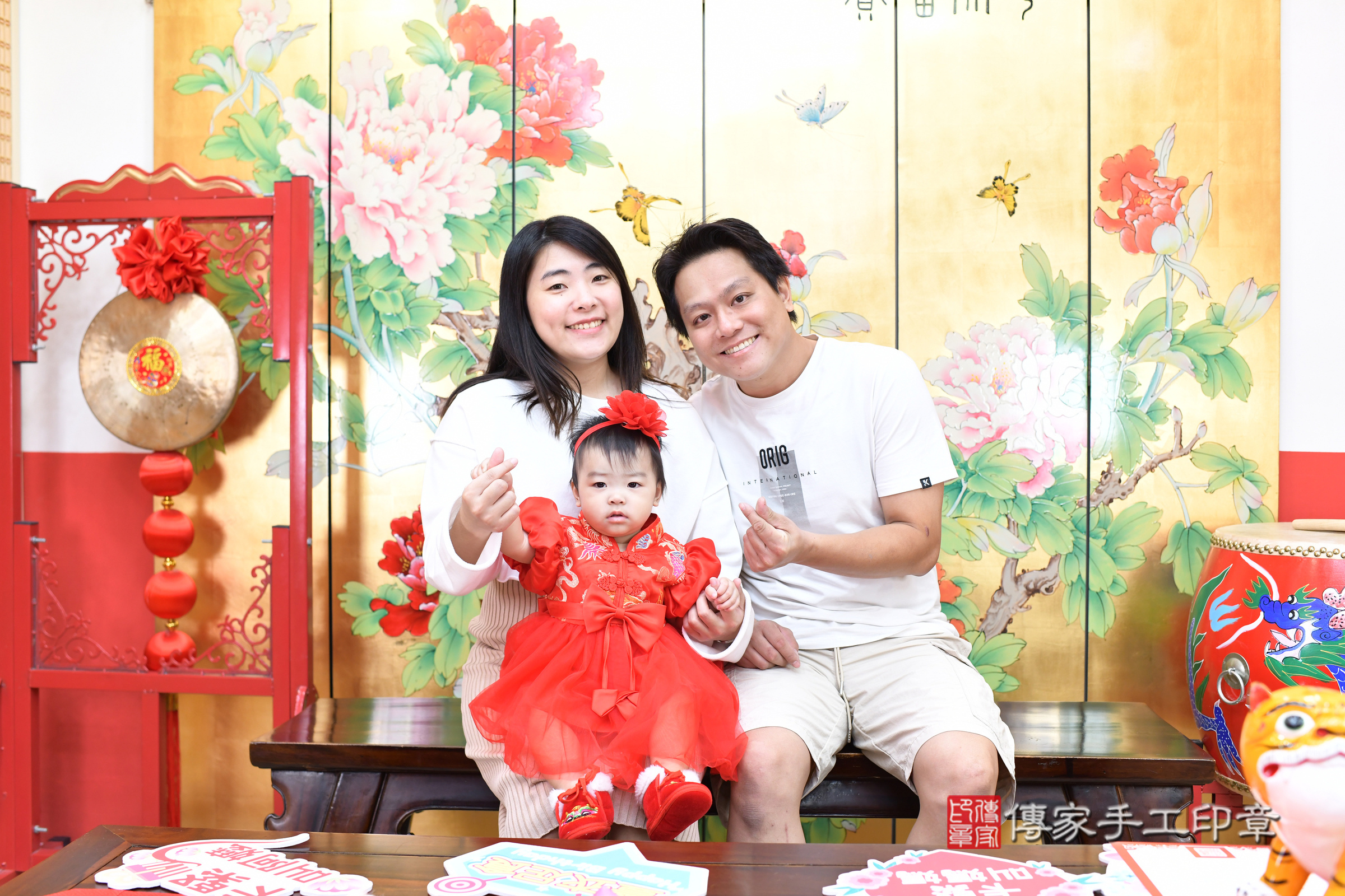 台北市大同區小嫻寶寶抓周推薦：傳家台北店抓周度脺中國風會場，嬰兒古禮抓周流程儀式吉祥話、抓周道具物品24種、拍照。抓周證書。2024.12.8，照片5