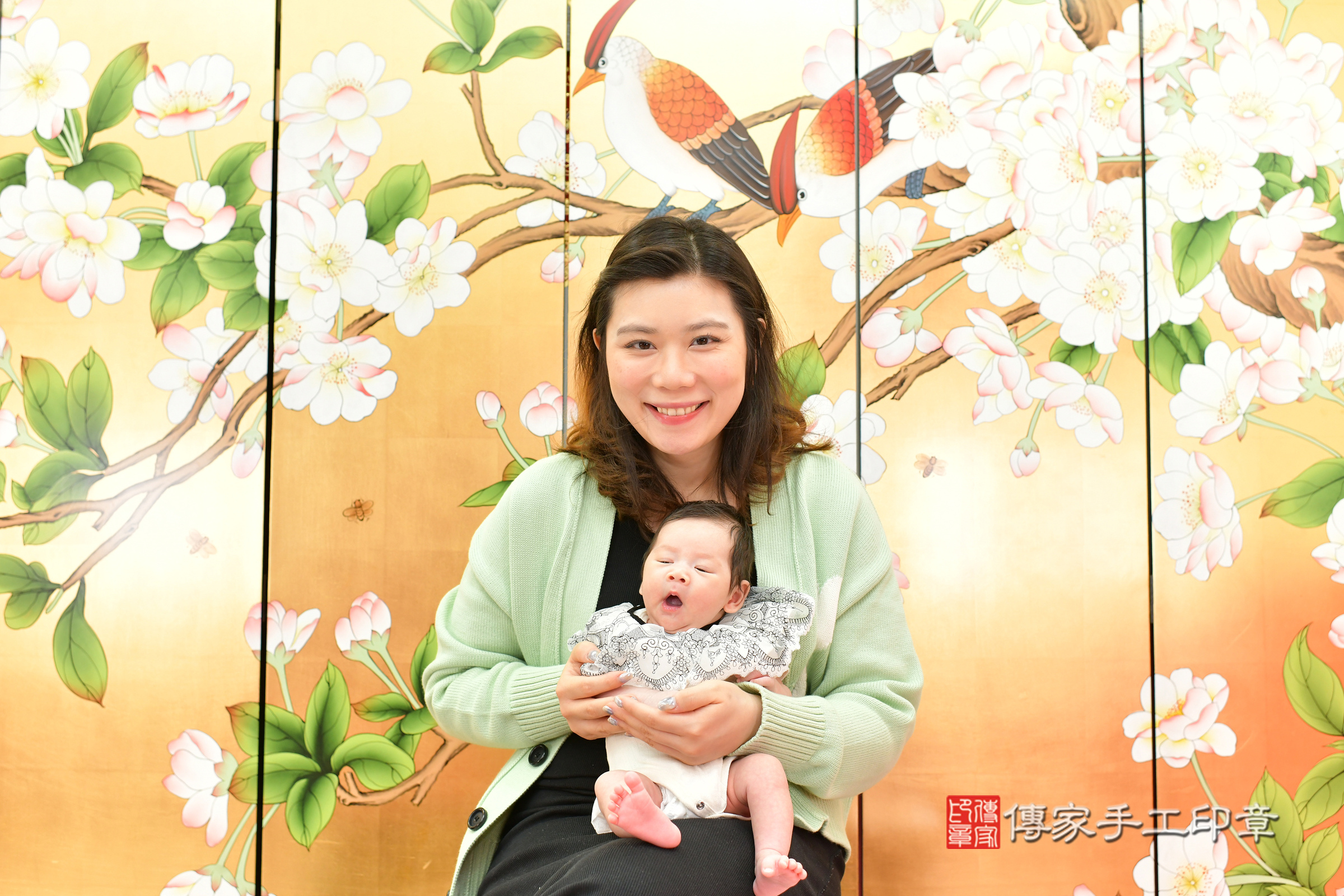 玥玥寶寶(台中市北區嬰兒寶寶滿月剃頭理髮、嬰兒剃胎毛儀式吉祥話)。中國風會場，爸媽寶貝穿「日中韓」古裝禮服。專業拍照、證書。★購買「臍帶章、肚臍章、胎毛筆刷印章」贈送：剃頭、收涎、抓周，三選一。2024.11.28，照片5