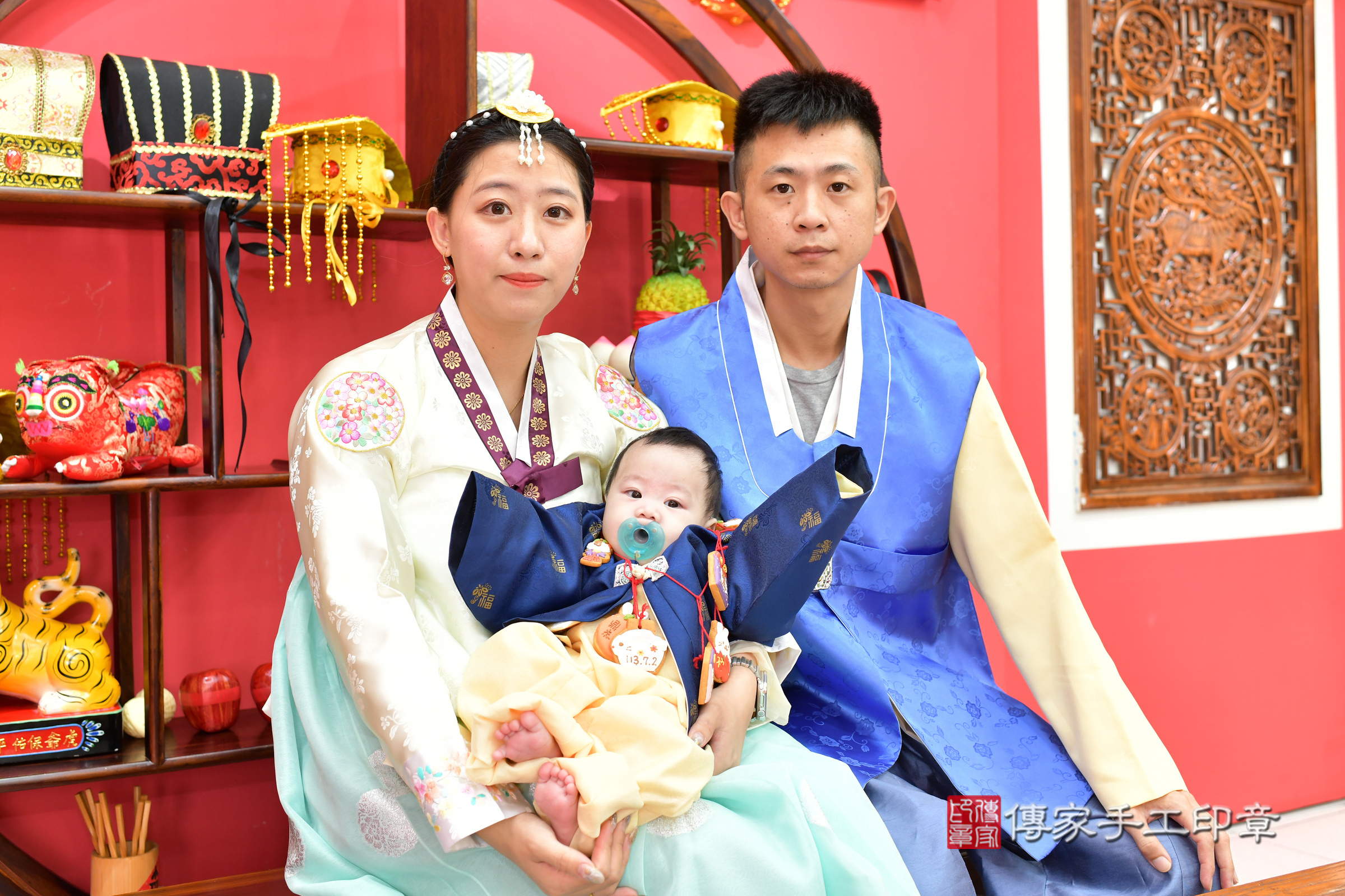 台中市北區小杰寶寶收涎推薦：傳家台中店收涎中國風會場，嬰兒古禮收涎收口水流程儀式、收涎吉祥話、收涎餅乾、收涎拍照。收涎證書。2024.11.4，照片16