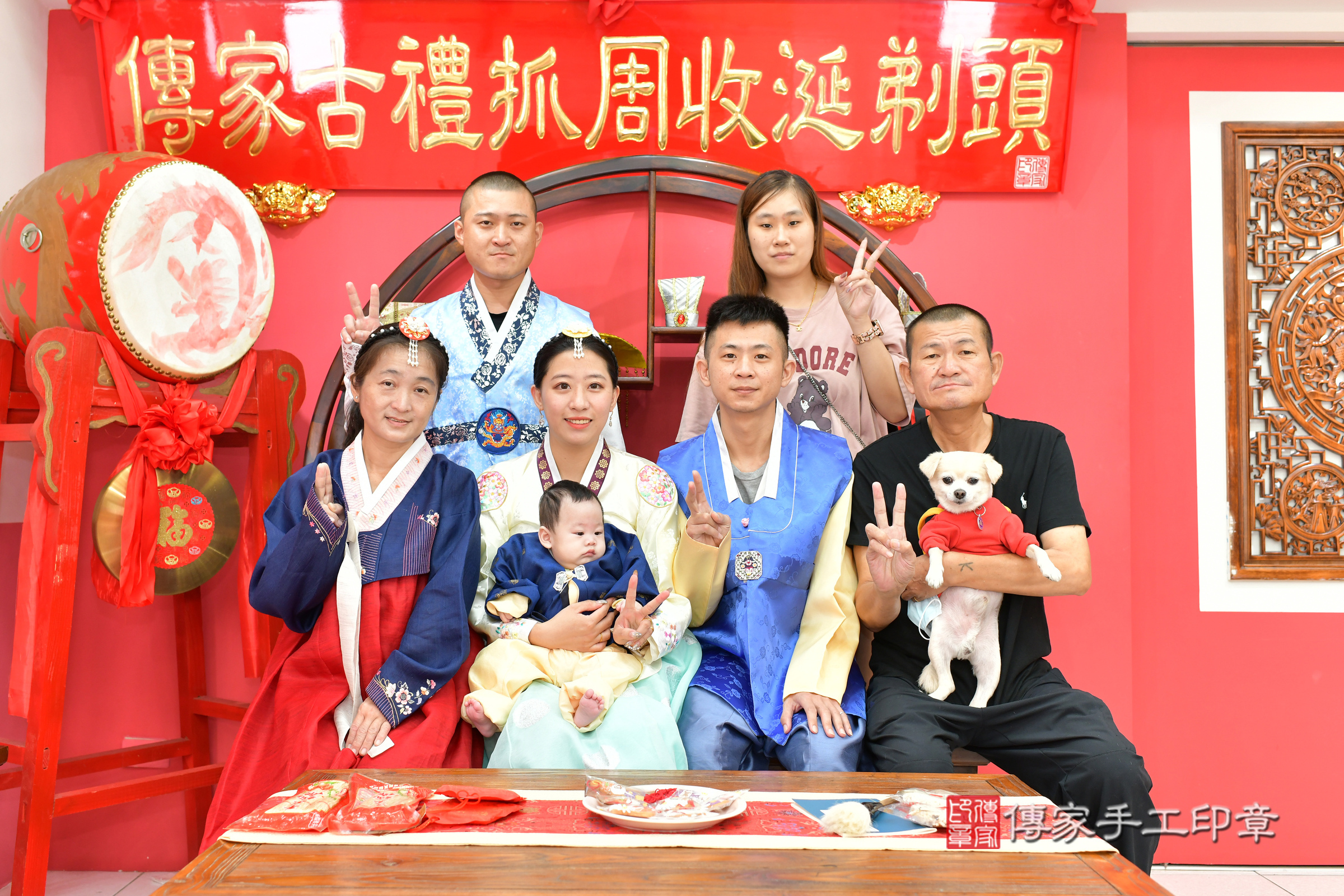 台中市北區小杰寶寶收涎推薦：傳家台中店收涎中國風會場，嬰兒古禮收涎收口水流程儀式、收涎吉祥話、收涎餅乾、收涎拍照。收涎證書。2024.11.4，照片26