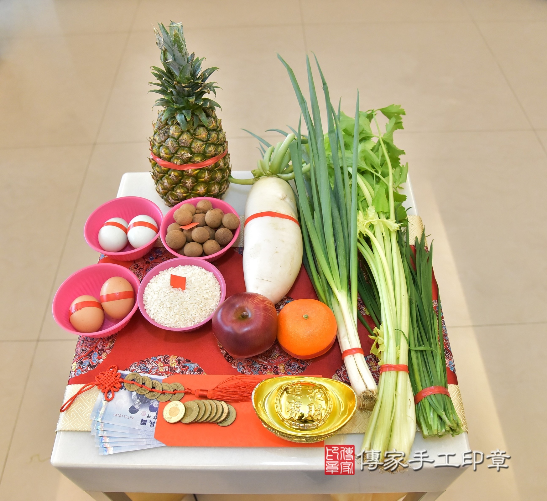 小妤寶寶(台北市士林區到府嬰兒小妤寶寶滿月剃頭理髮、到府嬰兒剃胎毛儀式吉祥話)。到府剃頭剃胎毛主持、專業拍照、證書。★購買「臍帶章、肚臍章、胎毛筆刷印章」贈送：剃頭、收涎、抓周，三選一。2024.12.14，照片3