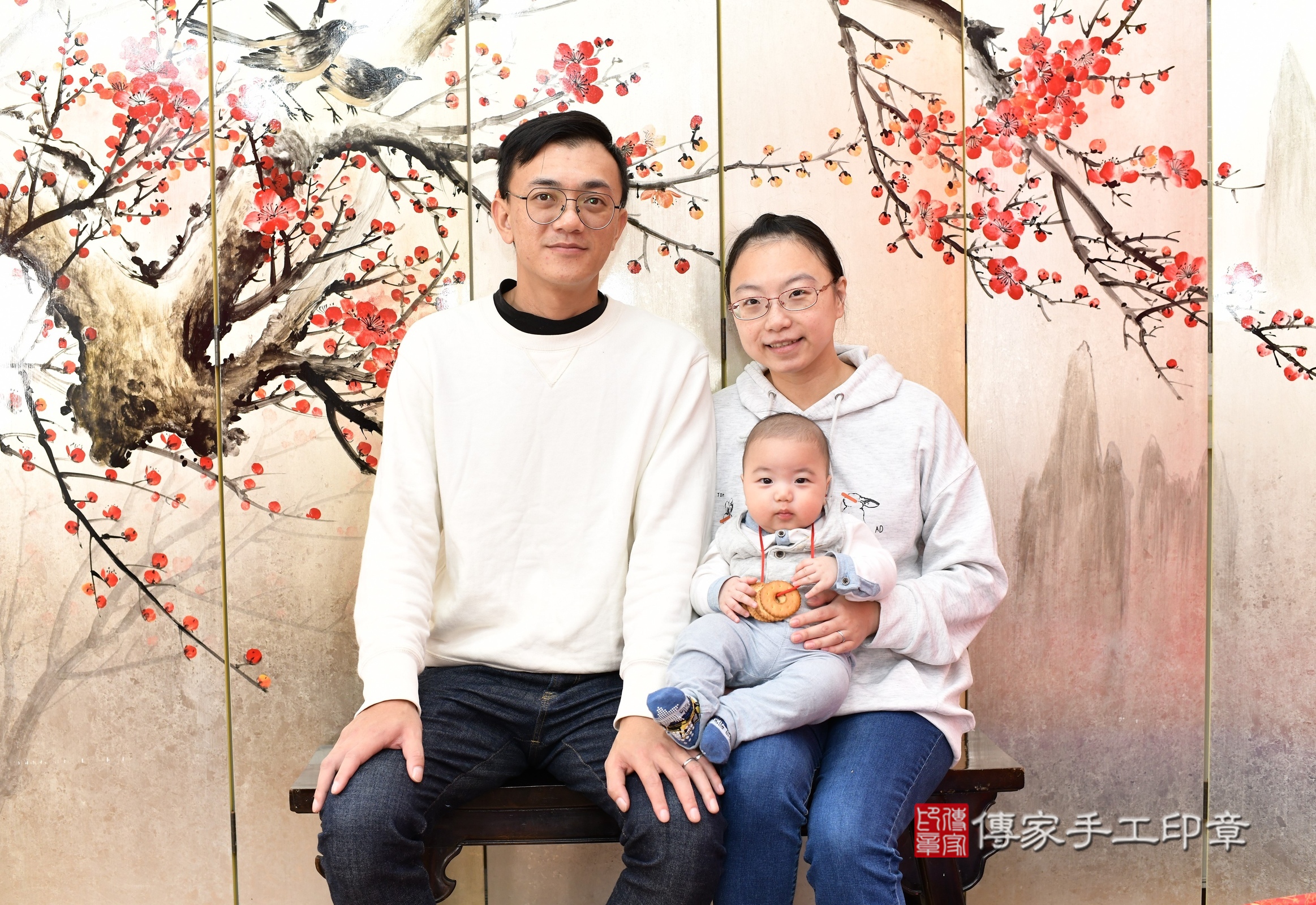 新北市永和區濱濱寶寶收涎推薦：傳家新北店收涎中國風會場，嬰兒古禮收涎收口水流程儀式、收涎吉祥話、收涎餅乾、收涎拍照。收涎證書。2024.12.19，照片16