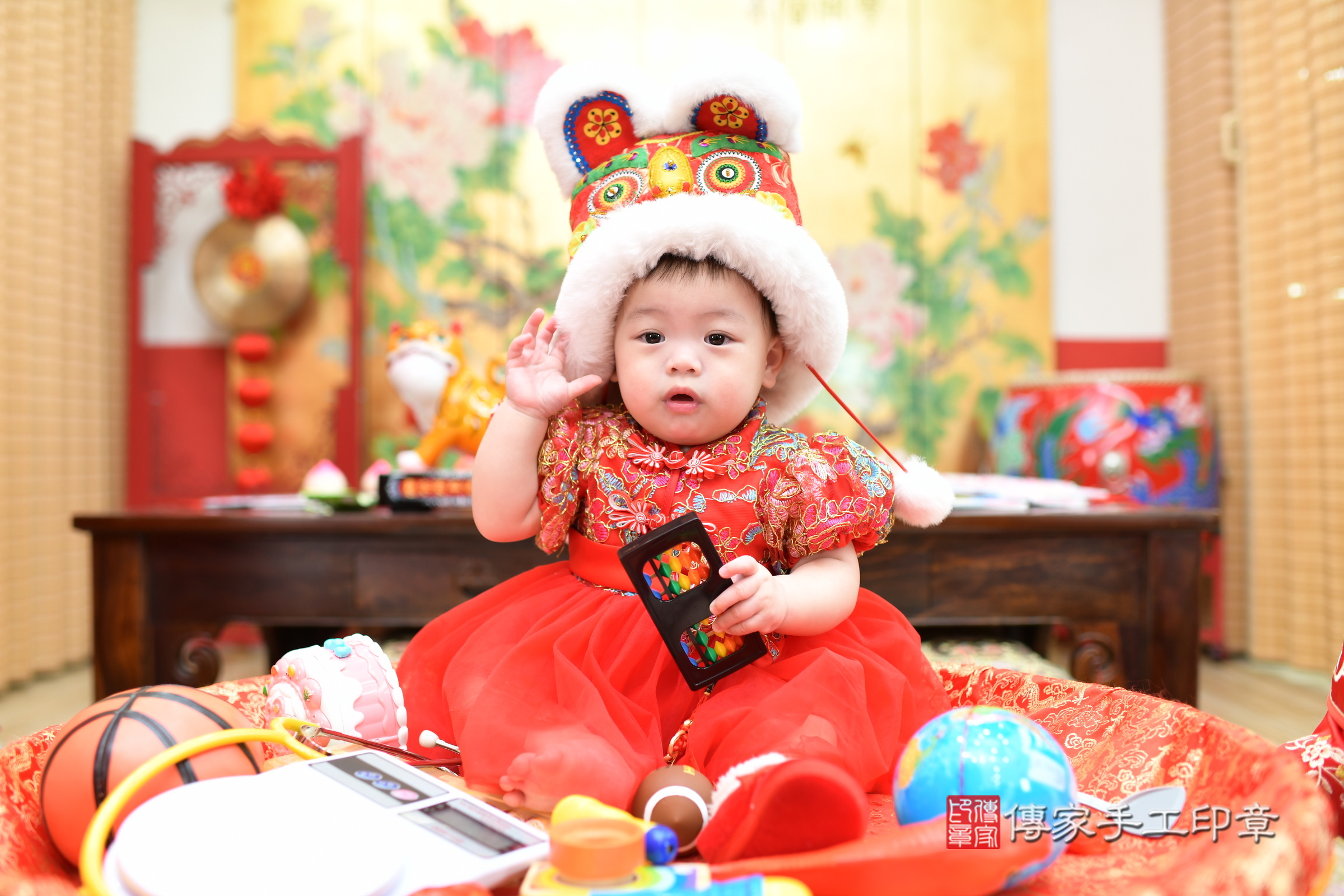 台北市大同區如如寶寶抓周推薦：傳家台北店抓周度脺中國風會場，嬰兒古禮抓周流程儀式吉祥話、抓周道具物品24種、拍照。抓周證書。2024.12.29，照片7