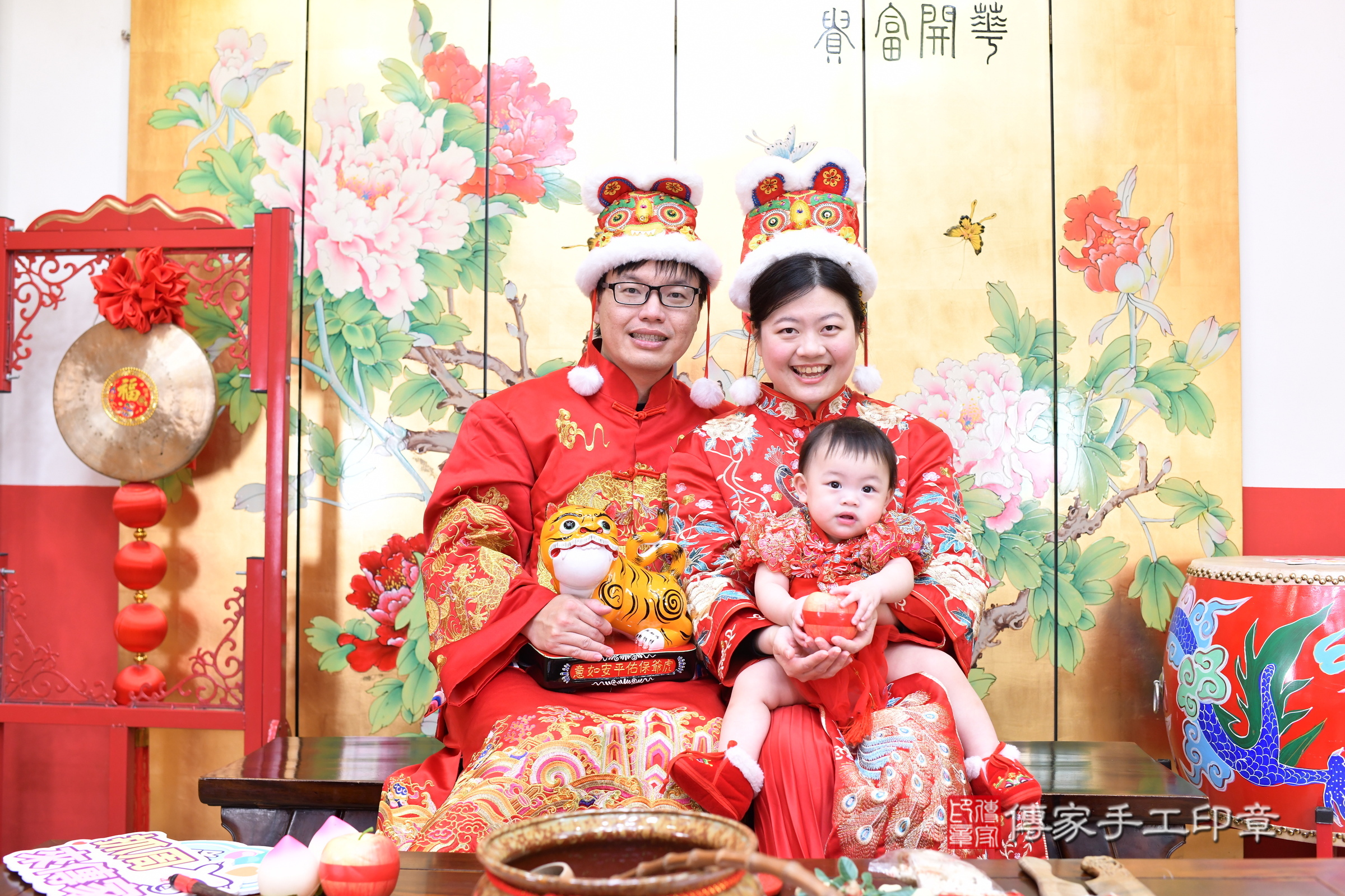 台北市大同區如如寶寶抓周推薦：傳家台北店抓周度脺中國風會場，嬰兒古禮抓周流程儀式吉祥話、抓周道具物品24種、拍照。抓周證書。2024.12.29，照片11